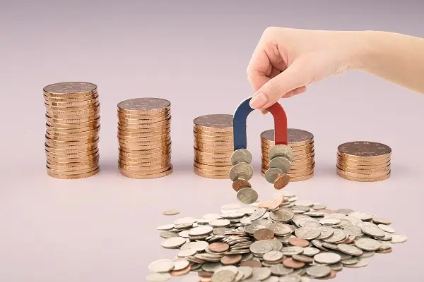 辅导员适用什么法律条款