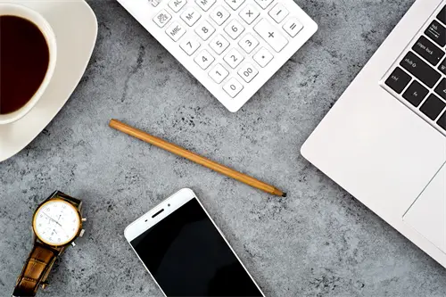 随意堵路违反什么法律